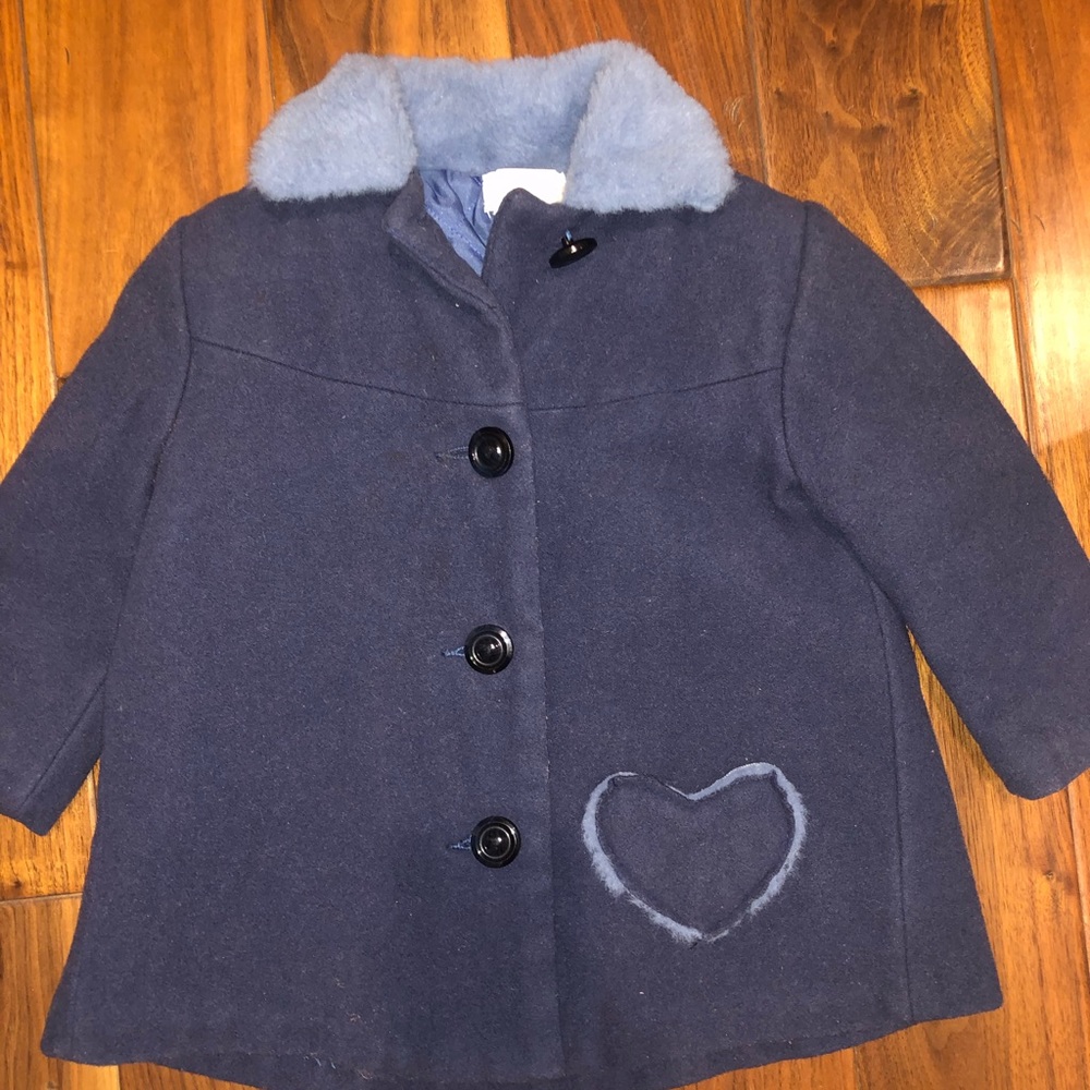 Girls beautiful jacket with faux fur collar
